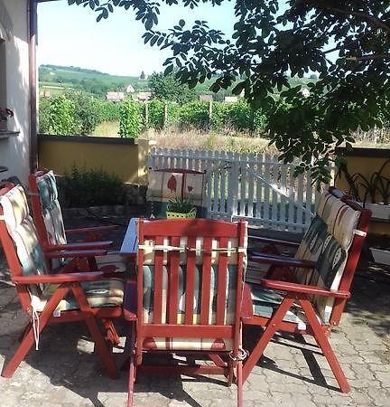 Burai Vendeghaz Otel Villány Dış mekan fotoğraf