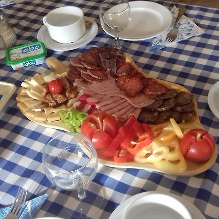 Burai Vendeghaz Otel Villány Dış mekan fotoğraf