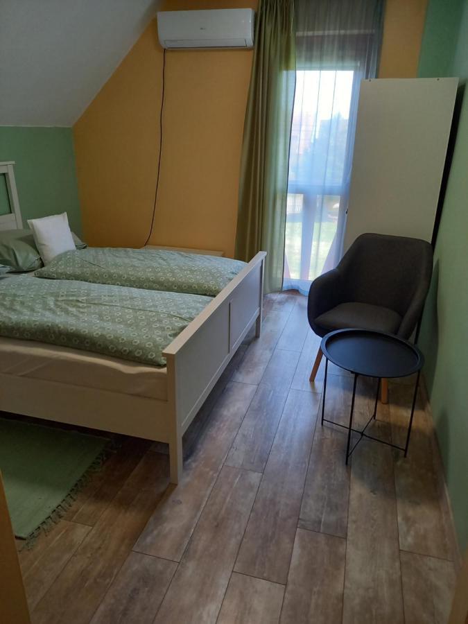 Burai Vendeghaz Otel Villány Dış mekan fotoğraf