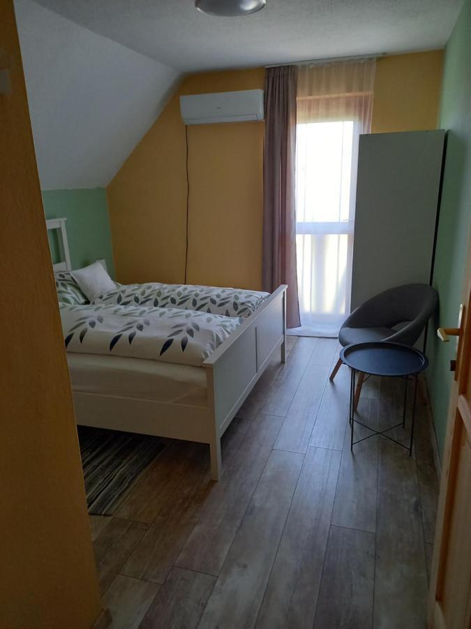 Burai Vendeghaz Otel Villány Dış mekan fotoğraf