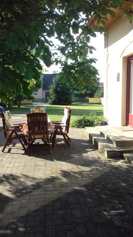 Burai Vendeghaz Otel Villány Dış mekan fotoğraf